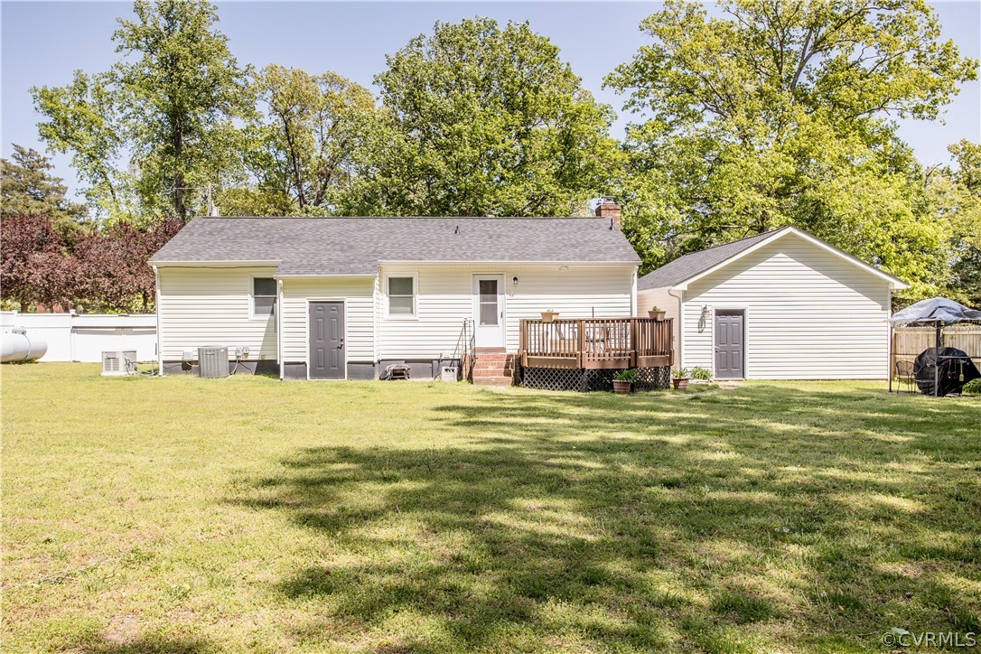 12704 South Chester Road Chester, VA 23831 - Photo 9 of 27 Gallery Image 9