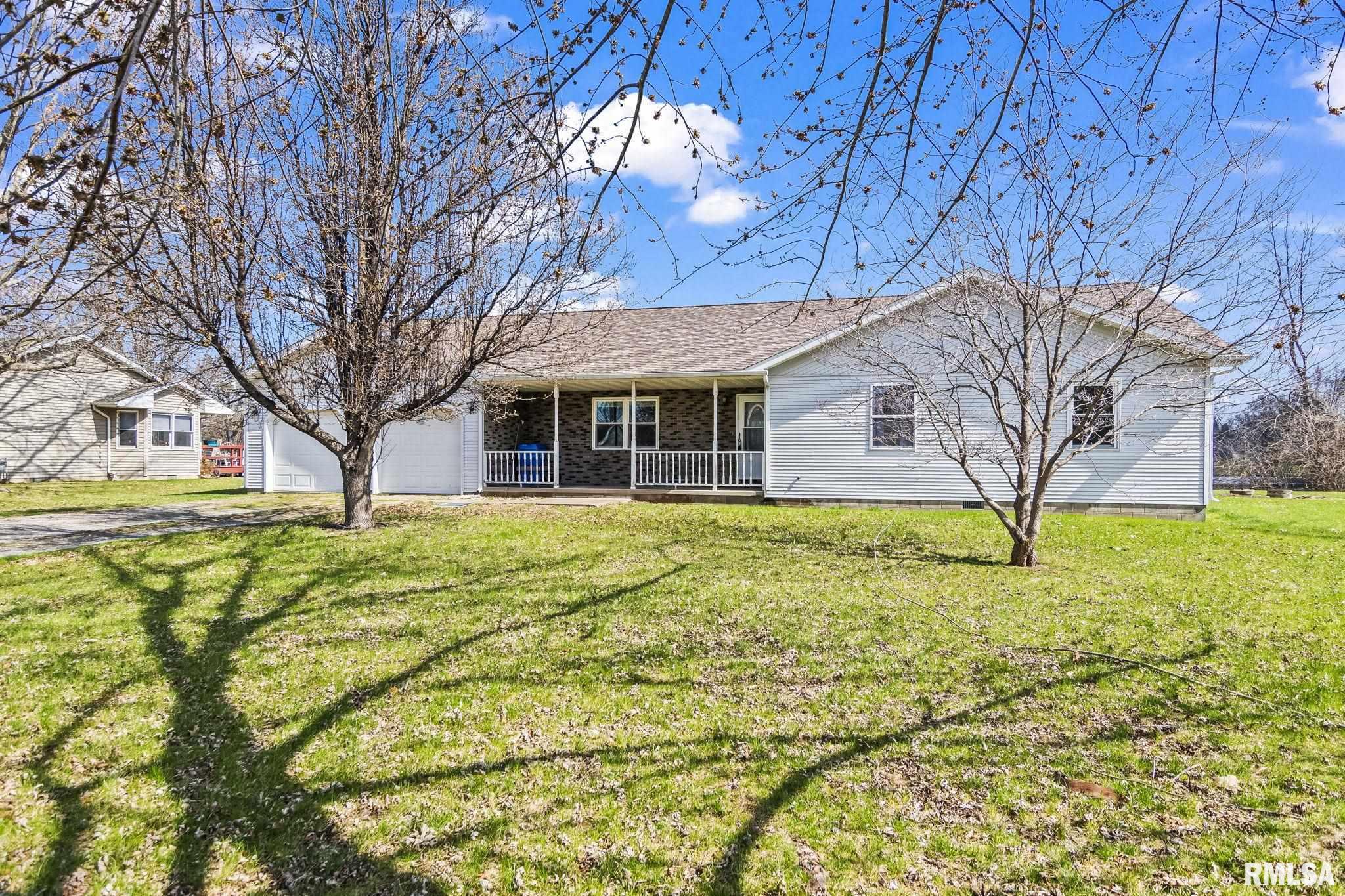 14314 Sandy Point Athens, IL 62613 - Photo 38 of 39