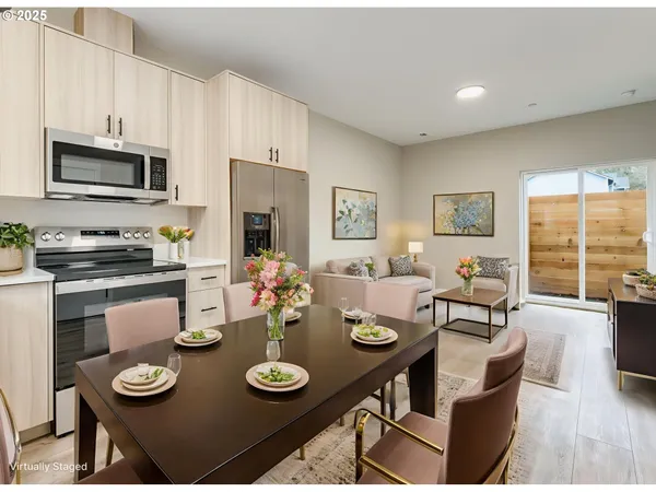 $290,000 | 14366 Southeast Knight Street, Portland, OR 97236