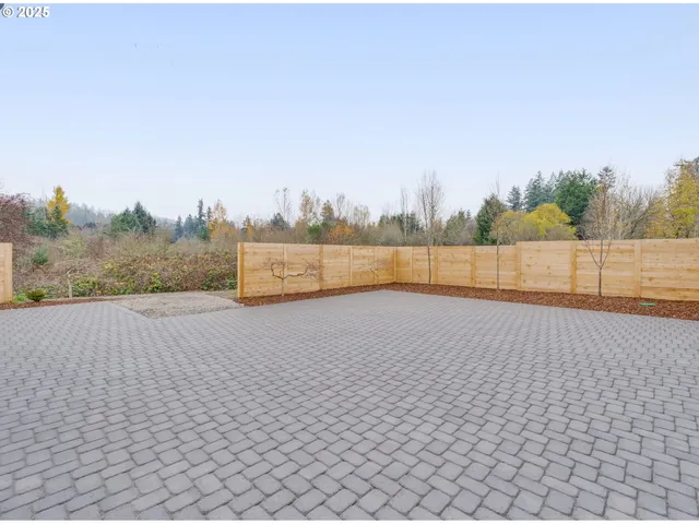 $295,000 | 14366 Southeast Knight Street, Portland, OR 97236