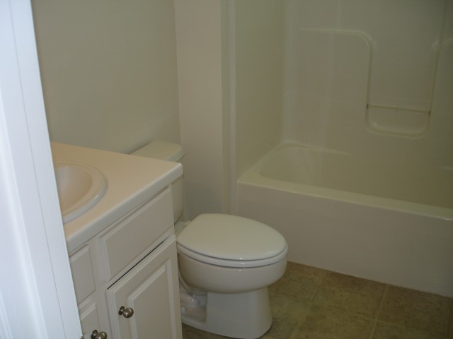 5 Tarleton Lane, Unit 26 Amherst, NH 03031 - Photo 13 of 23 Gallery Image 13