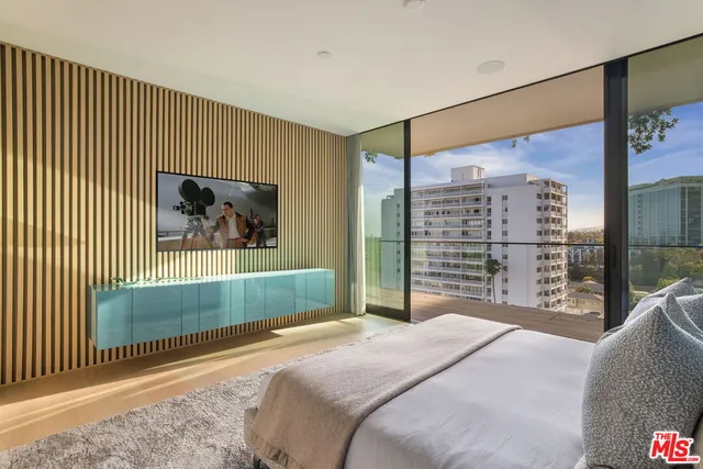 $9,995,000 | 9040 Sunset Boulevard, Unit 905, West Hollywood, CA 90069