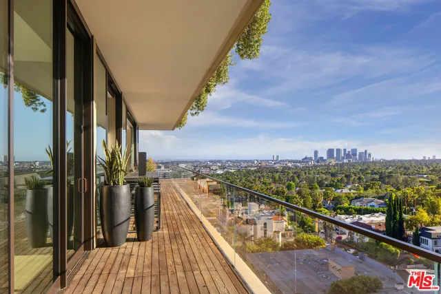 $9,995,000 | 9040 Sunset Boulevard, Unit 905, West Hollywood, CA 90069