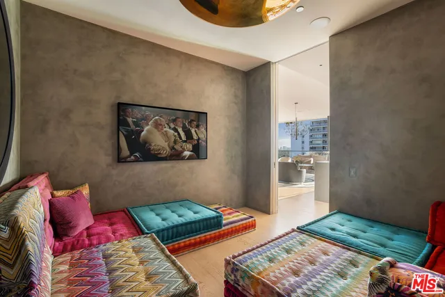 $9,995,000 | 9040 Sunset Boulevard, Unit 905, West Hollywood, CA 90069