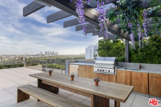 $9,995,000 | 9040 Sunset Boulevard, Unit 905, West Hollywood, CA 90069