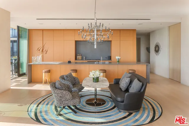 $9,995,000 | 9040 Sunset Boulevard, Unit 905, West Hollywood, CA 90069