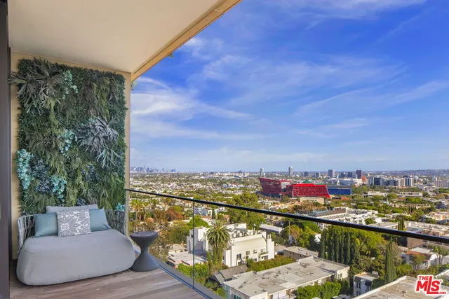 $9,995,000 | 9040 Sunset Boulevard, Unit 905, West Hollywood, CA 90069