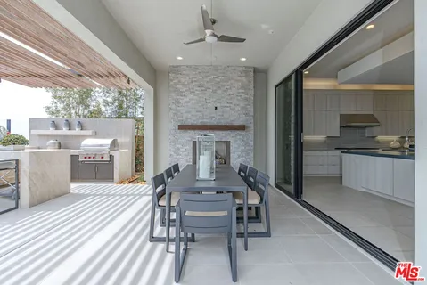 $4,150,000 | 20378 Marlow Lane, Porter Ranch, CA 91326