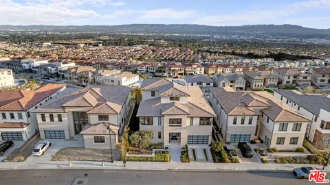 $4,150,000 | 20378 Marlow Lane, Porter Ranch, CA 91326