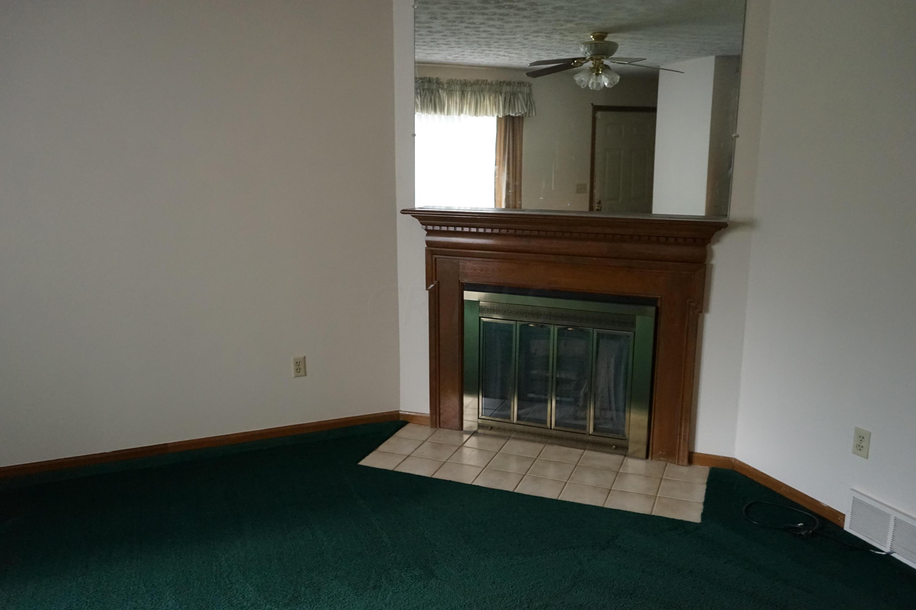 2713 Hard Road, Unit 4 Columbus, OH 43235 - Photo 13 of 14 Gallery Image 13