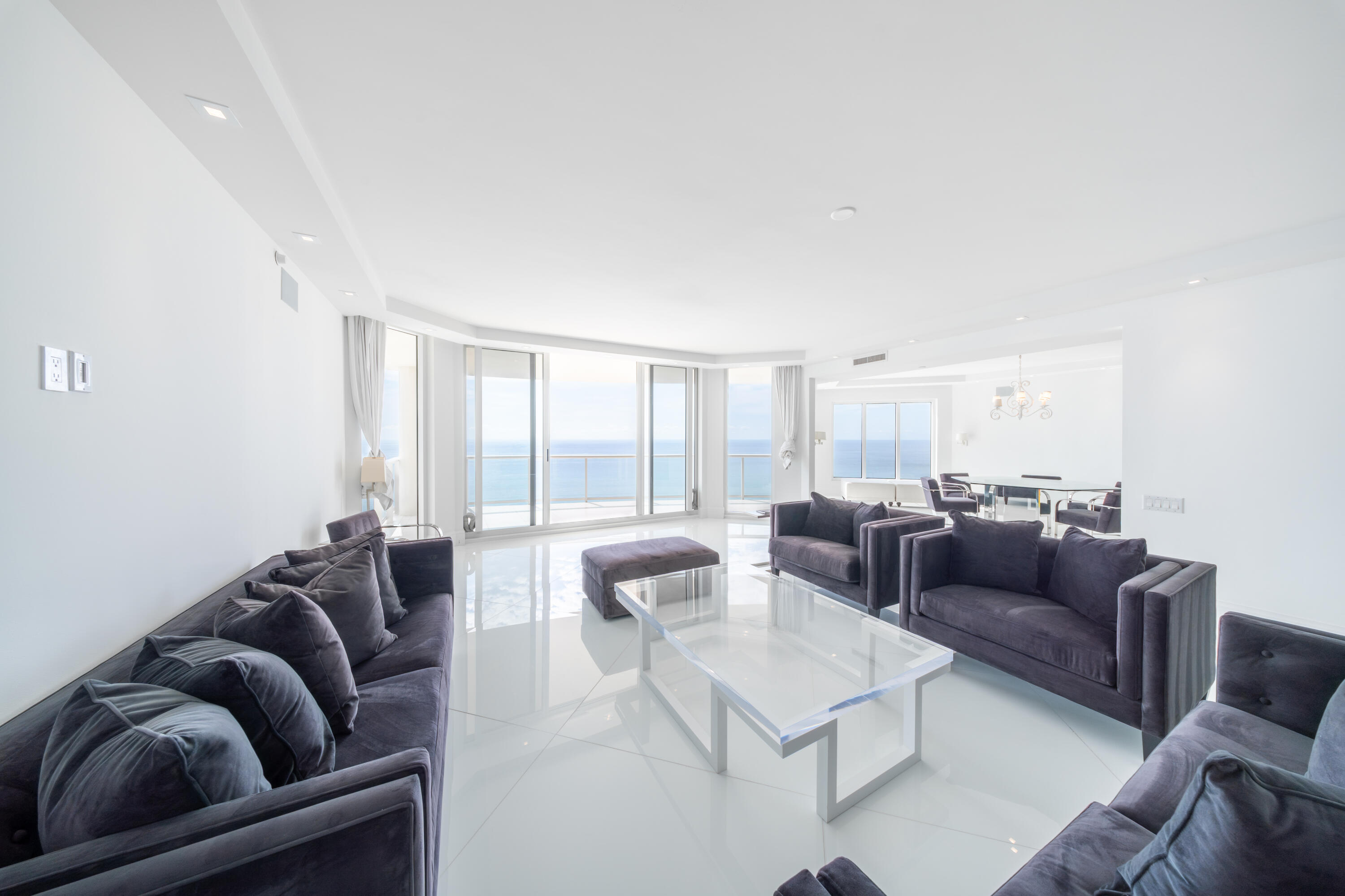 Undisclosed Address Riviera Beach, FL 33404 - Photo 5 of 17 A7402448-HDR
