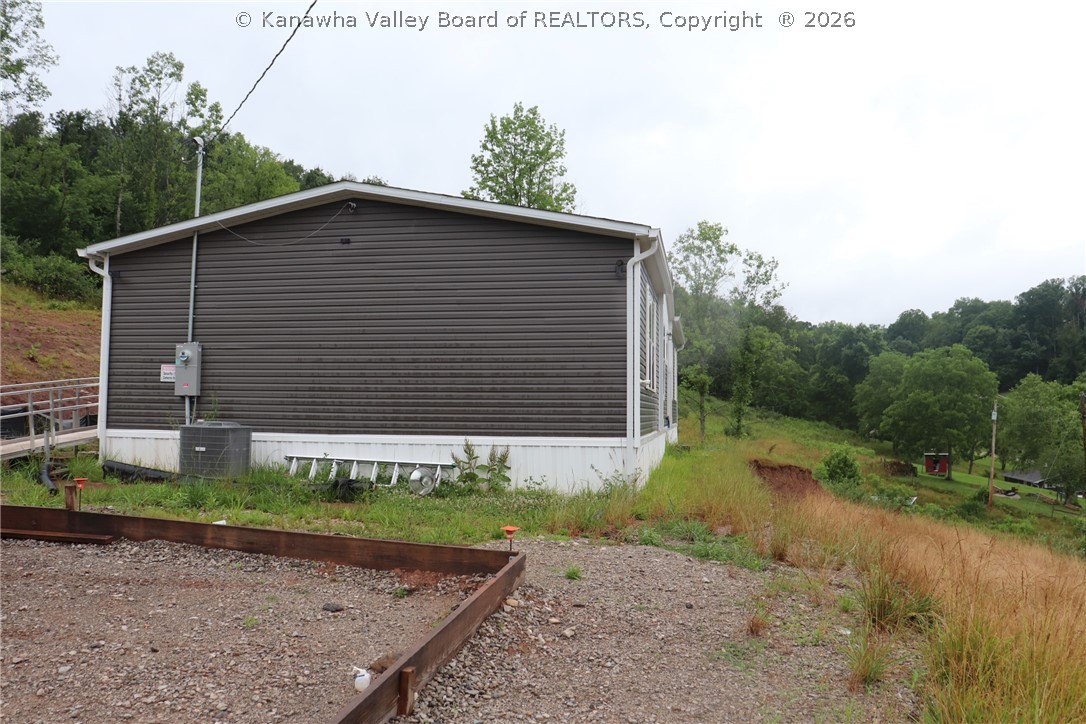 972 Dairy Road Poca, WV 25159 - Photo 12 of 32 Gallery Image 12