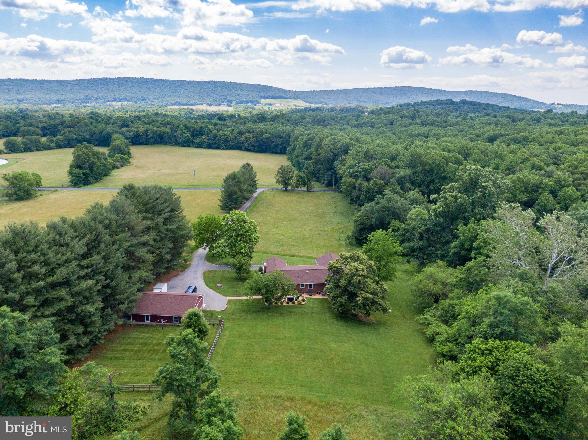 13471 Sagle Road Purcellville, VA 20132 - Photo 60 of 66 Gallery Image 60