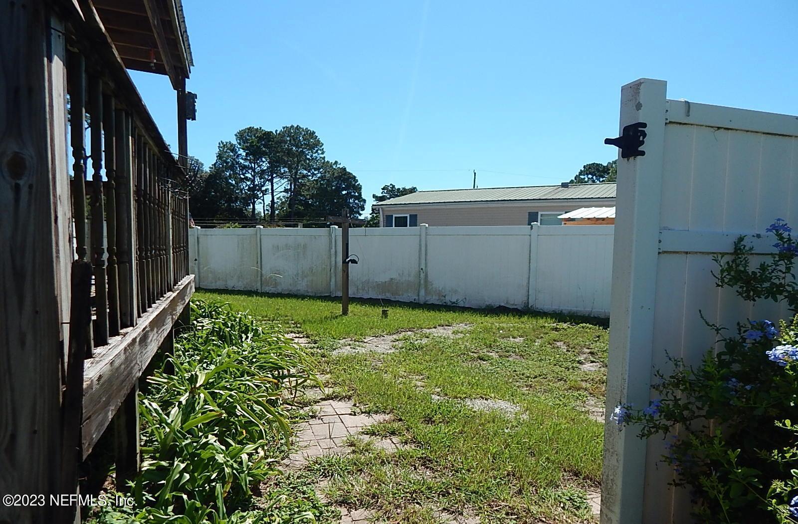 742 San Mateo Road Satsuma, FL 32189 - Photo 5 of 28 DSCN4996
