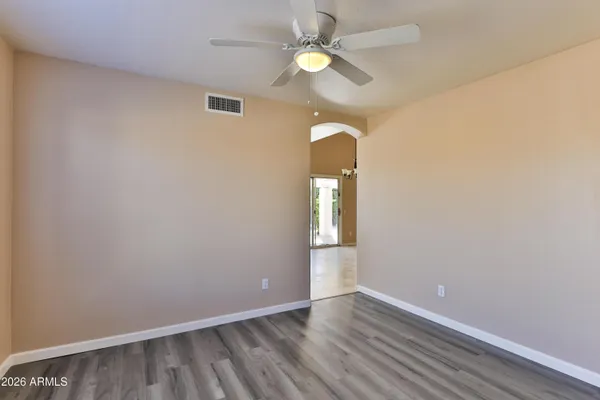 $2,299 | 6759 North 77th Drive, Glendale, AZ 85303