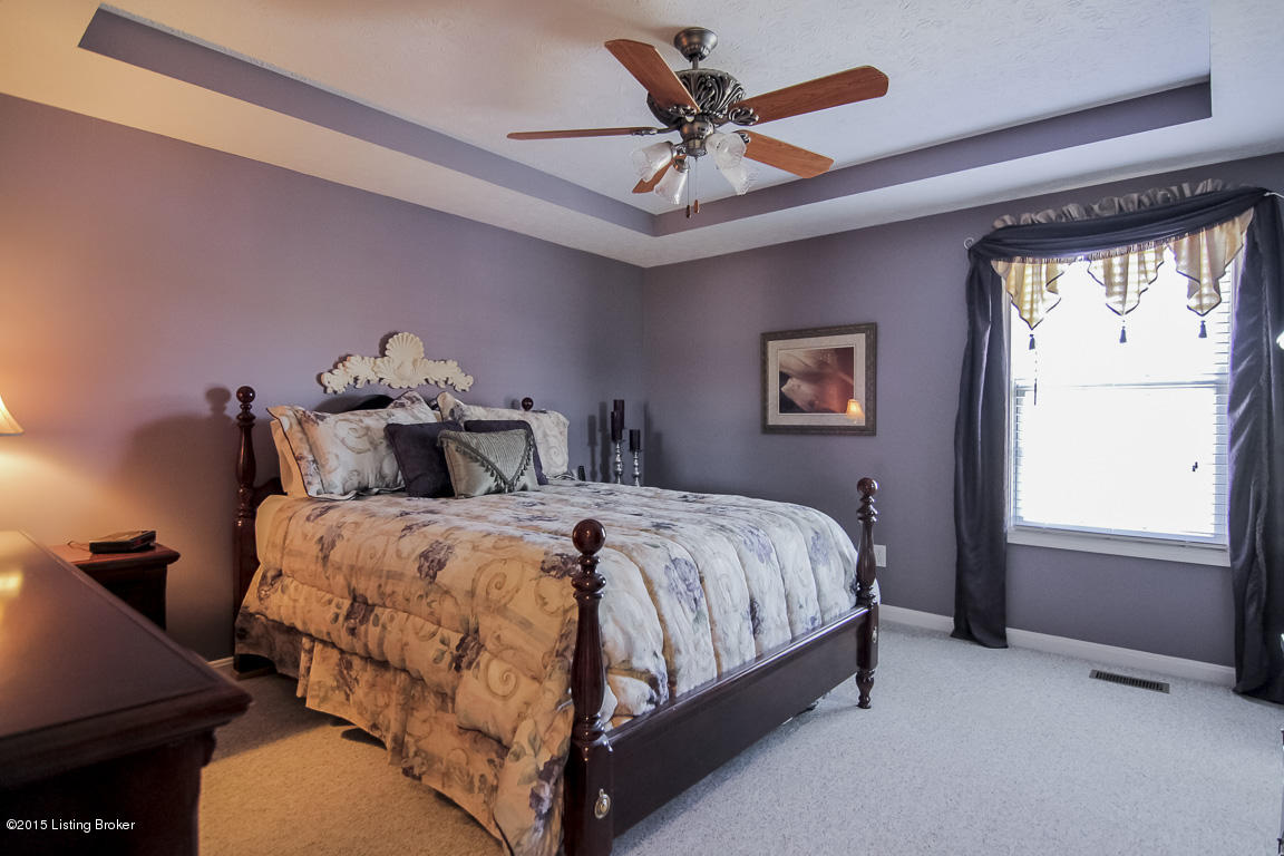 8008 Kellerman Road Louisville, KY 40219 - Photo 19 of 37 0030