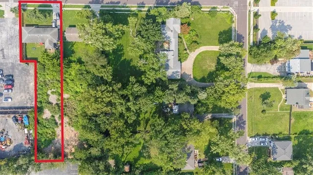 $450,000 | 8231 Travis Street, Overland Park, KS 66204