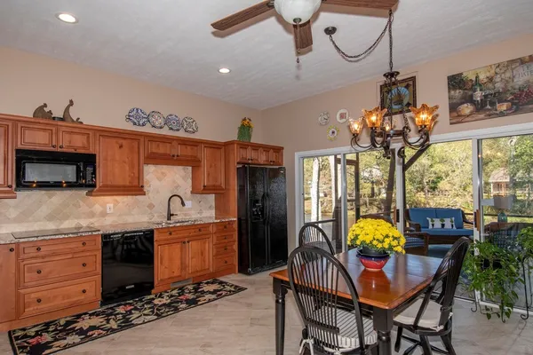 $699,900 | 198 Riverbend Drive, Hayesville, NC 28904