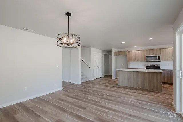 $539,990 | 1533 Long Pond Street, Middleton, ID 83644