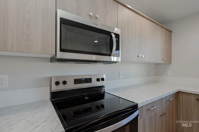 $539,990 | 1533 Long Pond Street, Middleton, ID 83644