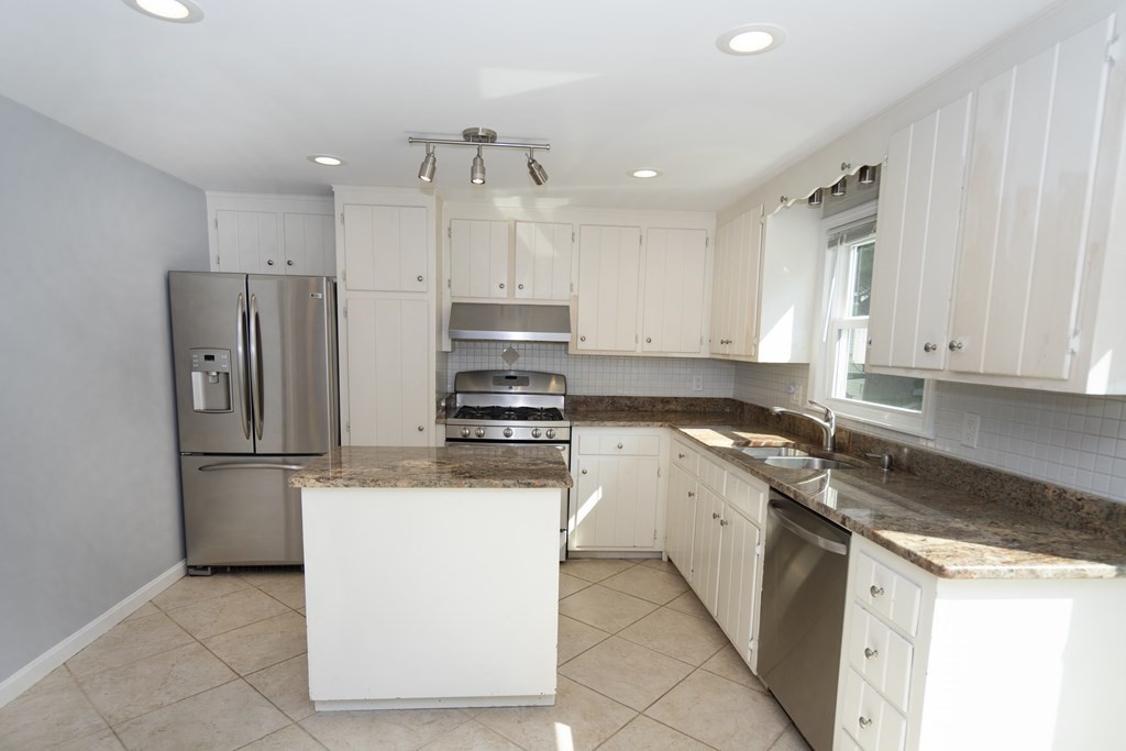 83 Derry Road Methuen, MA 01844 - Photo 19 of 41 Gallery Image 19