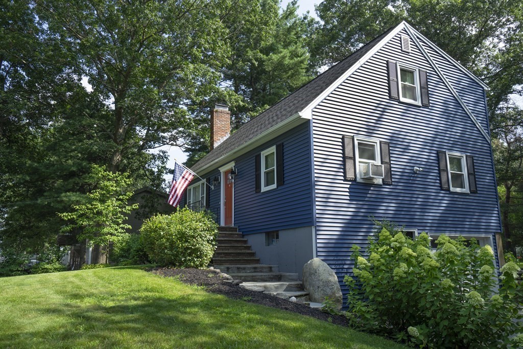 83 Derry Road Methuen, MA 01844 - Photo 2 of 41 Gallery Image 2