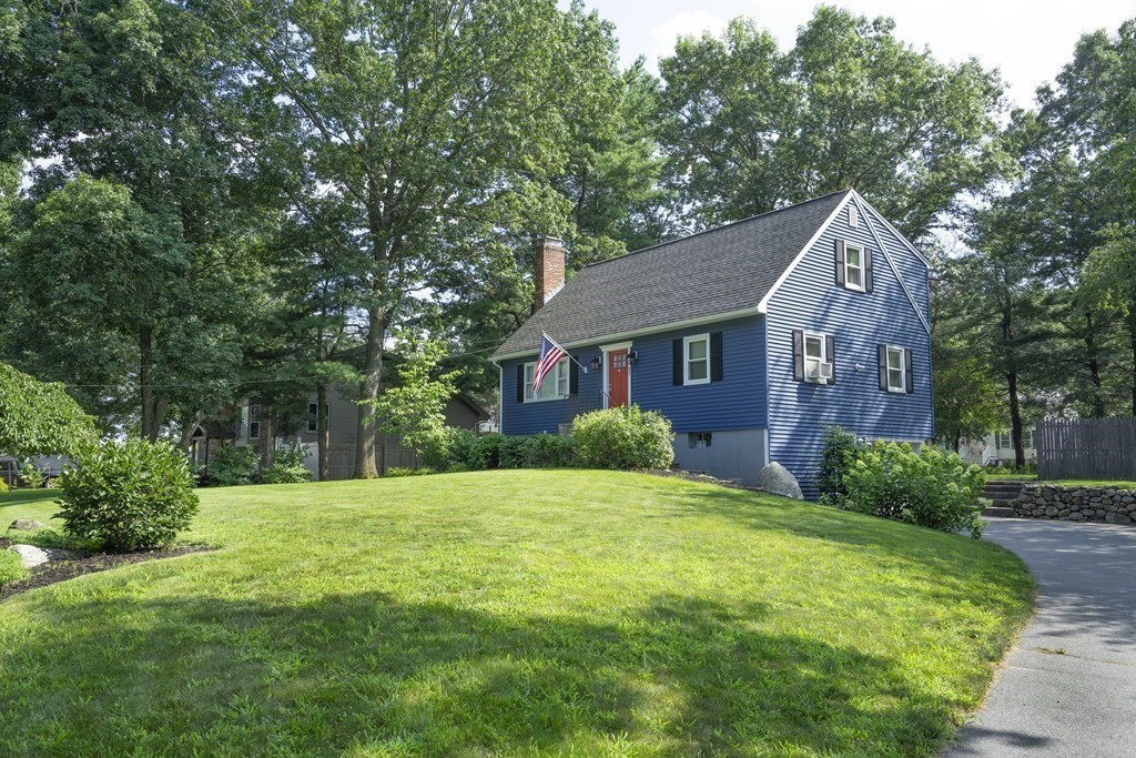 83 Derry Road Methuen, MA 01844 - Photo 3 of 41 Gallery Image 3