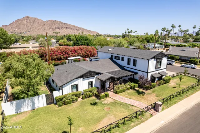 $3,299,000 | 6196 East Calle Camelia, Scottsdale, AZ 85251