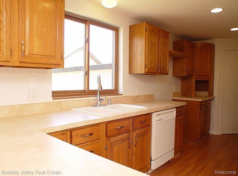 6450 Sharpe Road Fowlerville, MI 48836 - Photo 7 of 23 Spacious Countertops.jpg