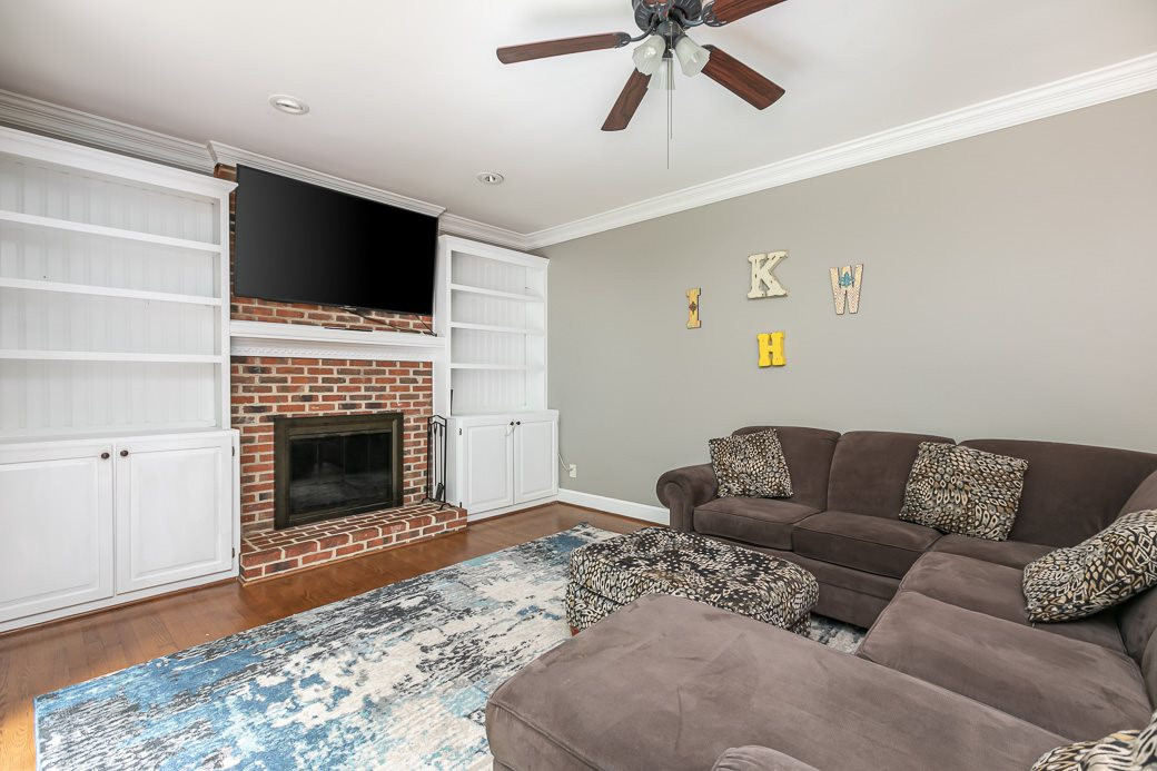 6204 Rein Street Raleigh, NC 27613 - Photo 10 of 30 Photo 10
