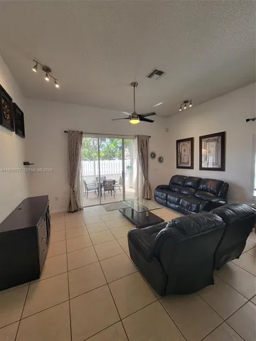 $3,450 | 13541 Northwest 5th Court, Plantation, FL 33325