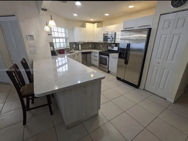 $3,450 | 13541 Northwest 5th Court, Plantation, FL 33325