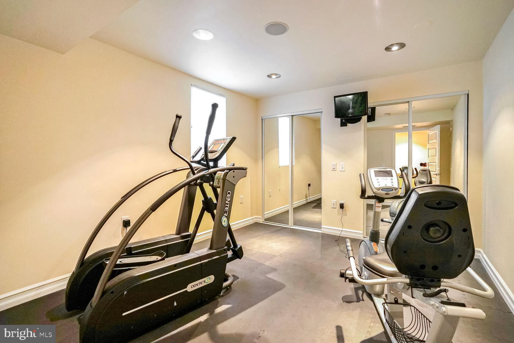2459 Arctic Fox Way Reston, VA 20191 - Photo 27 of 45 Work-out room, true 4th bedroom with egress