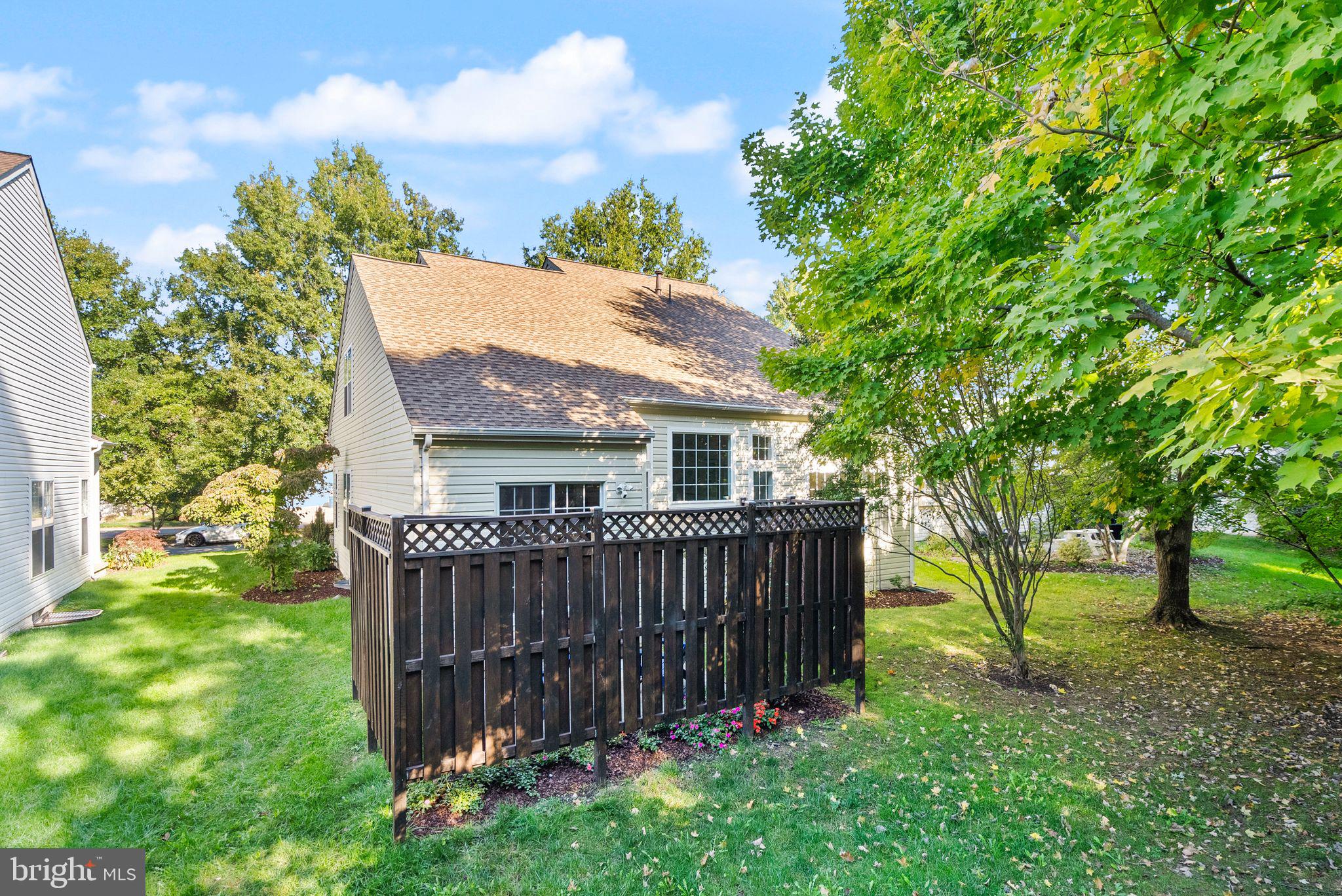 2459 Arctic Fox Way Reston, VA 20191 - Photo 40 of 45 Gallery Image 40