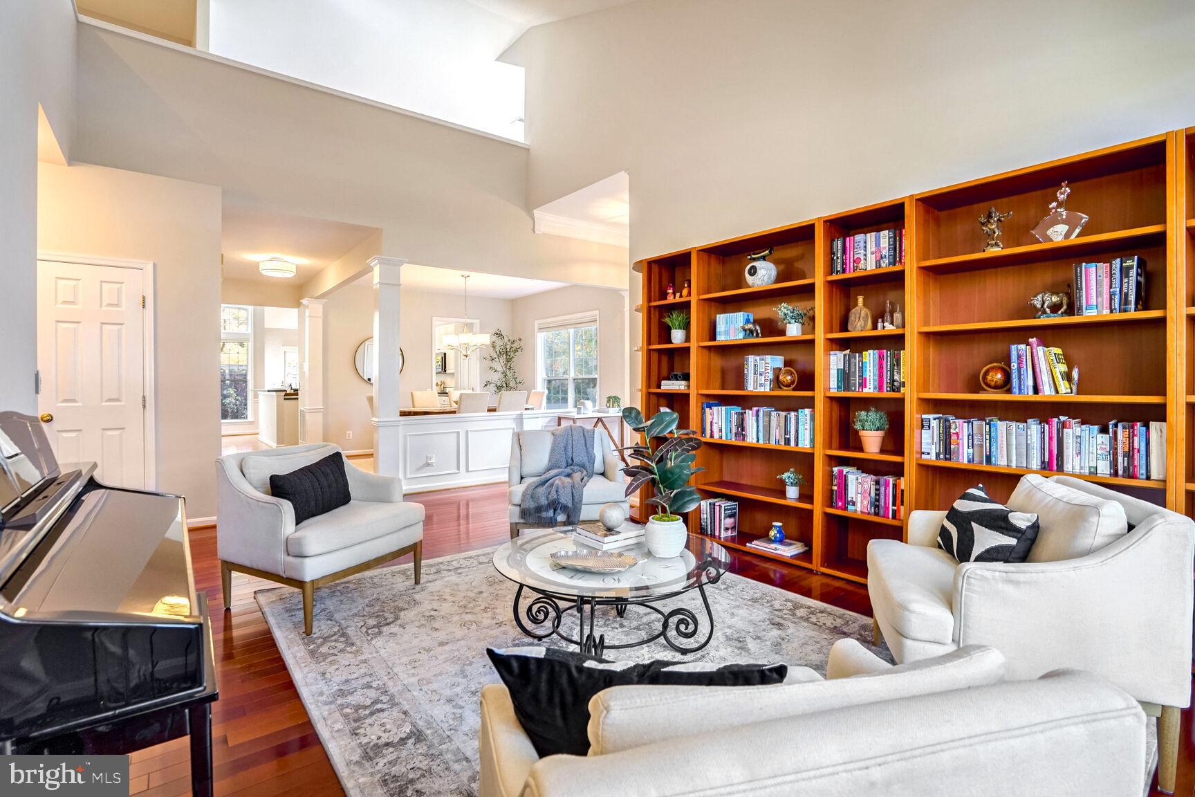 2459 Arctic Fox Way Reston, VA 20191 - Photo 7 of 45 Vaulted ceiling open to upstairs loft area