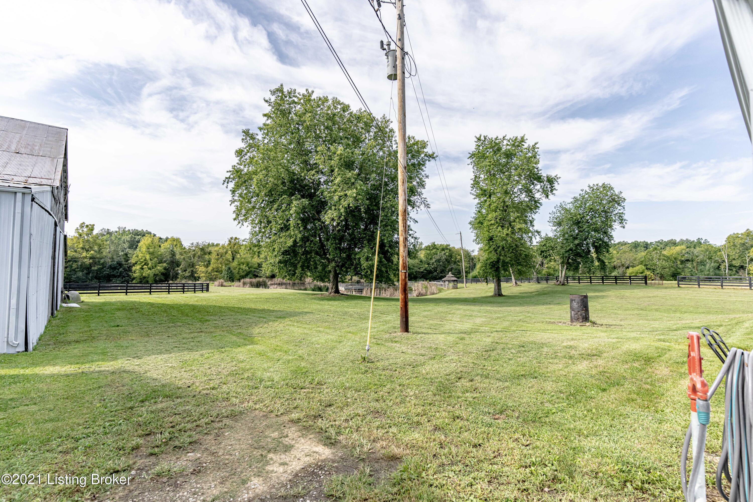 4365 Webb Road Simpsonville, KY 40067 - Photo 83 of 146 DSC08843