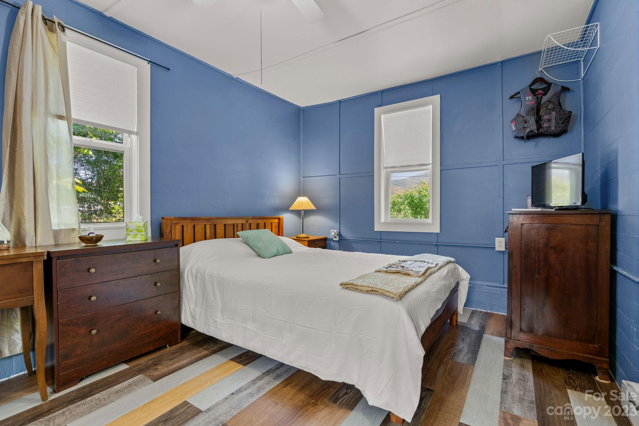 46 Old Bee Tree Road Swannanoa, NC 28778 - Photo 8 of 18 Gallery Image 8