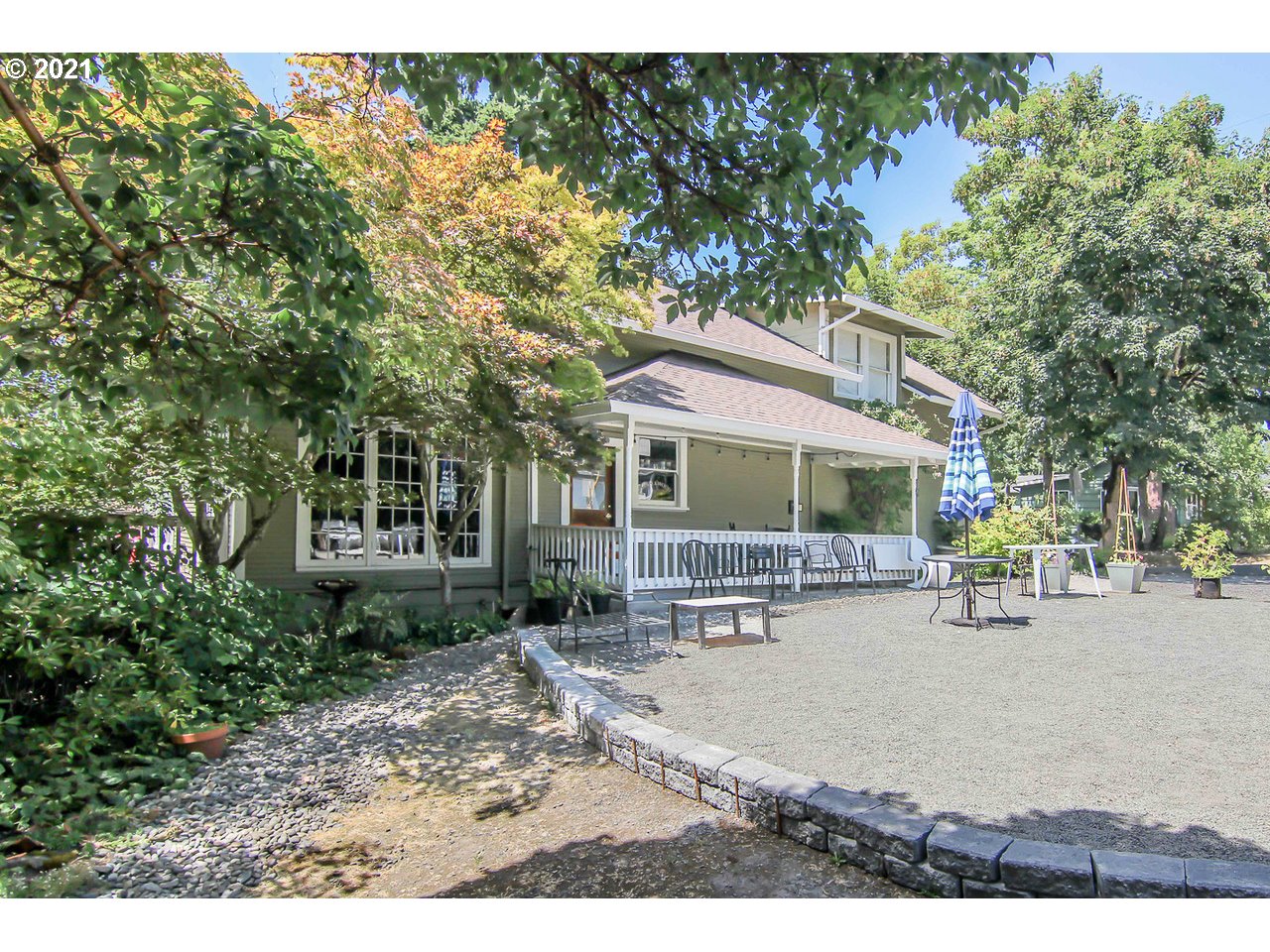 5184 Southwest Custer Street Portland, OR 97219 - Photo 28 of 32 Gallery Image 28