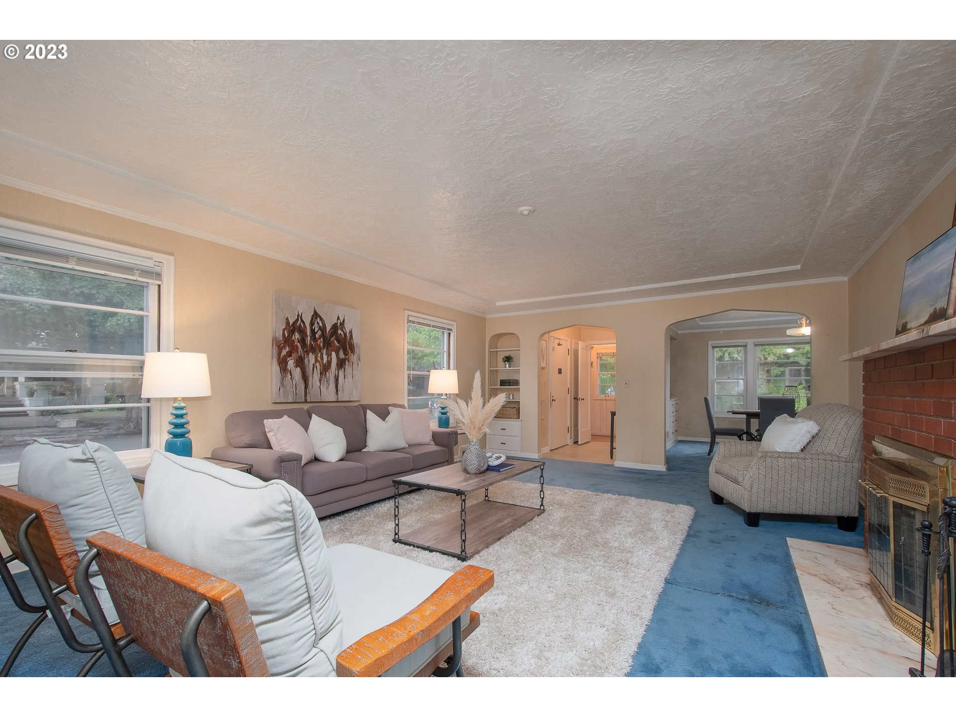 110 Northwest 12th Street Gresham, OR 97030 - Photo 8 of 43 a living room with furniture and wooden floor