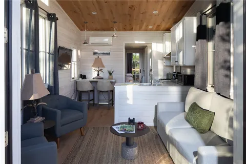 $1,100,000 | 28 Alexander Circle, Richmond, RI 02898