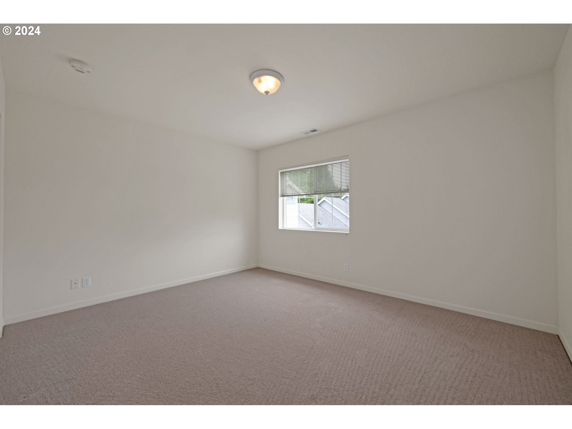 1664 Riley Lane Eugene, OR 97402 - Photo 26 of 35 Gallery Image 26