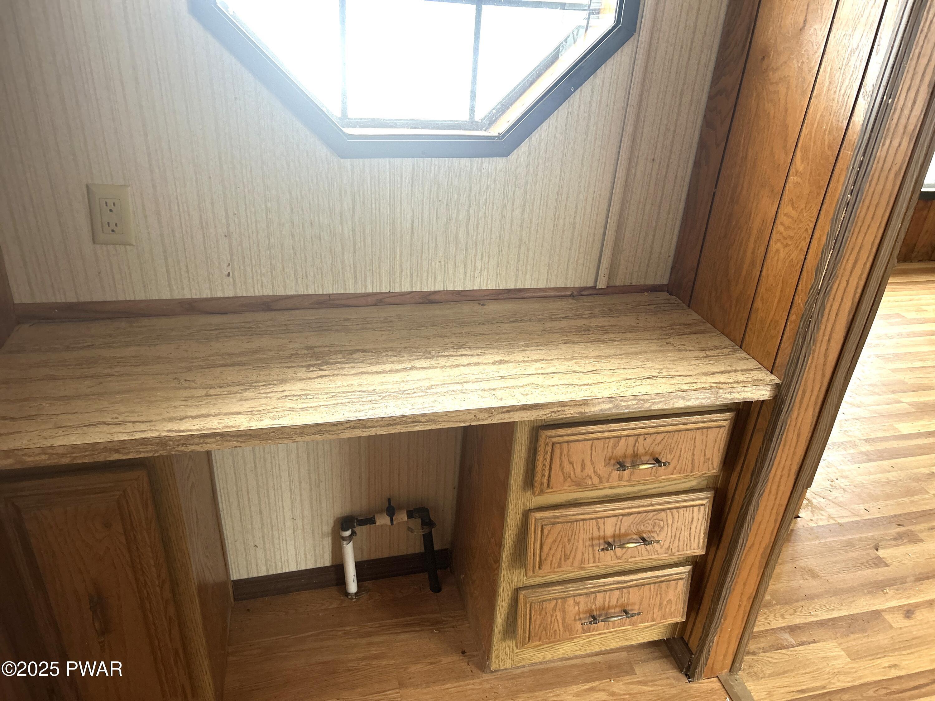 236 Well Road Greeley, PA 18425 - Photo 29 of 38 23-Bedroom