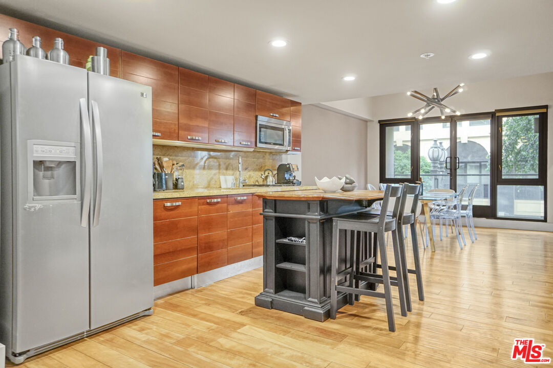 460 South Spring Street, Unit 212 Los Angeles, CA 90013 - Photo 11 of 35