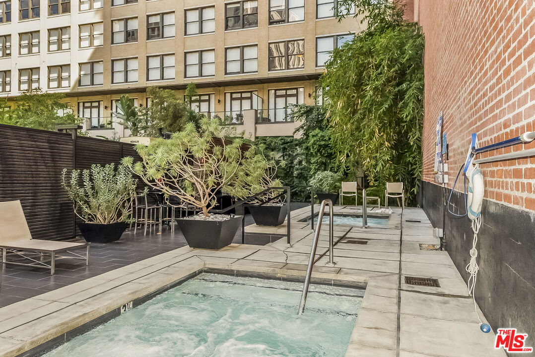 460 South Spring Street, Unit 212 Los Angeles, CA 90013 - Photo 30 of 35