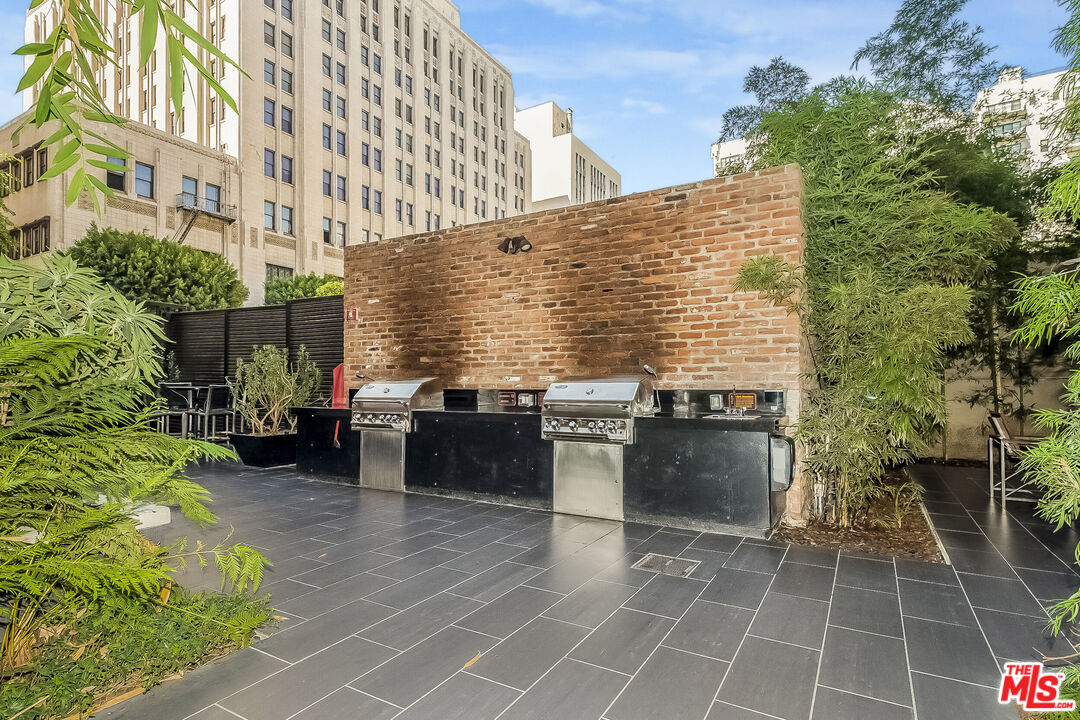 460 South Spring Street, Unit 212 Los Angeles, CA 90013 - Photo 32 of 35