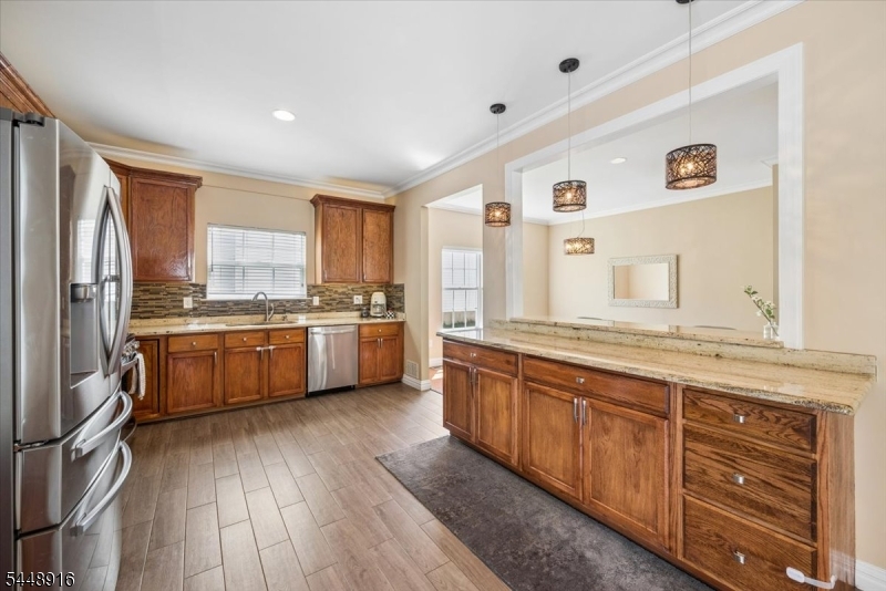 396 Vanderveer Road Bridgewater, NJ 08807 - Photo 11 of 33