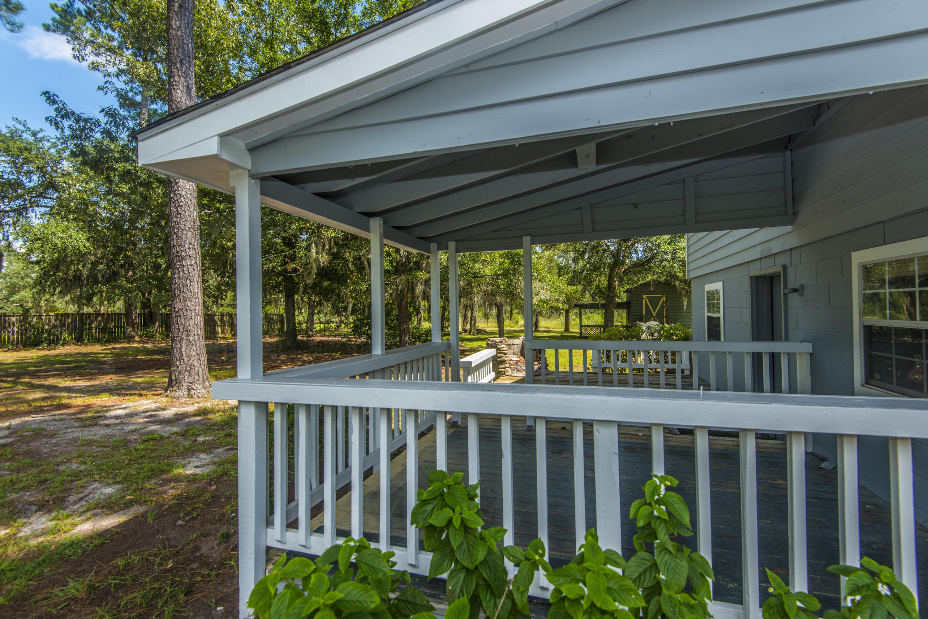 4754 Wilson Road Meggett, SC 29449 - Photo 7 of 30 _DSC9386