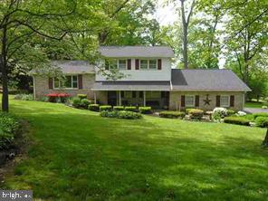 9 Oak Ridge Road Carlisle, PA 17015 - Photo 1 of 1 Gallery Image 1