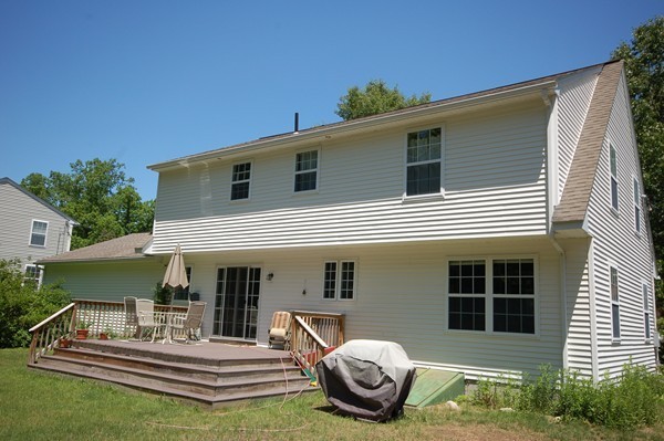 394 Spring Street Northampton, MA 01062 - Photo 3 of 30