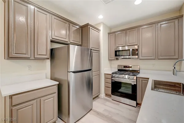 $1,963 | 10408 September Flower Street, Las Vegas, NV 89183